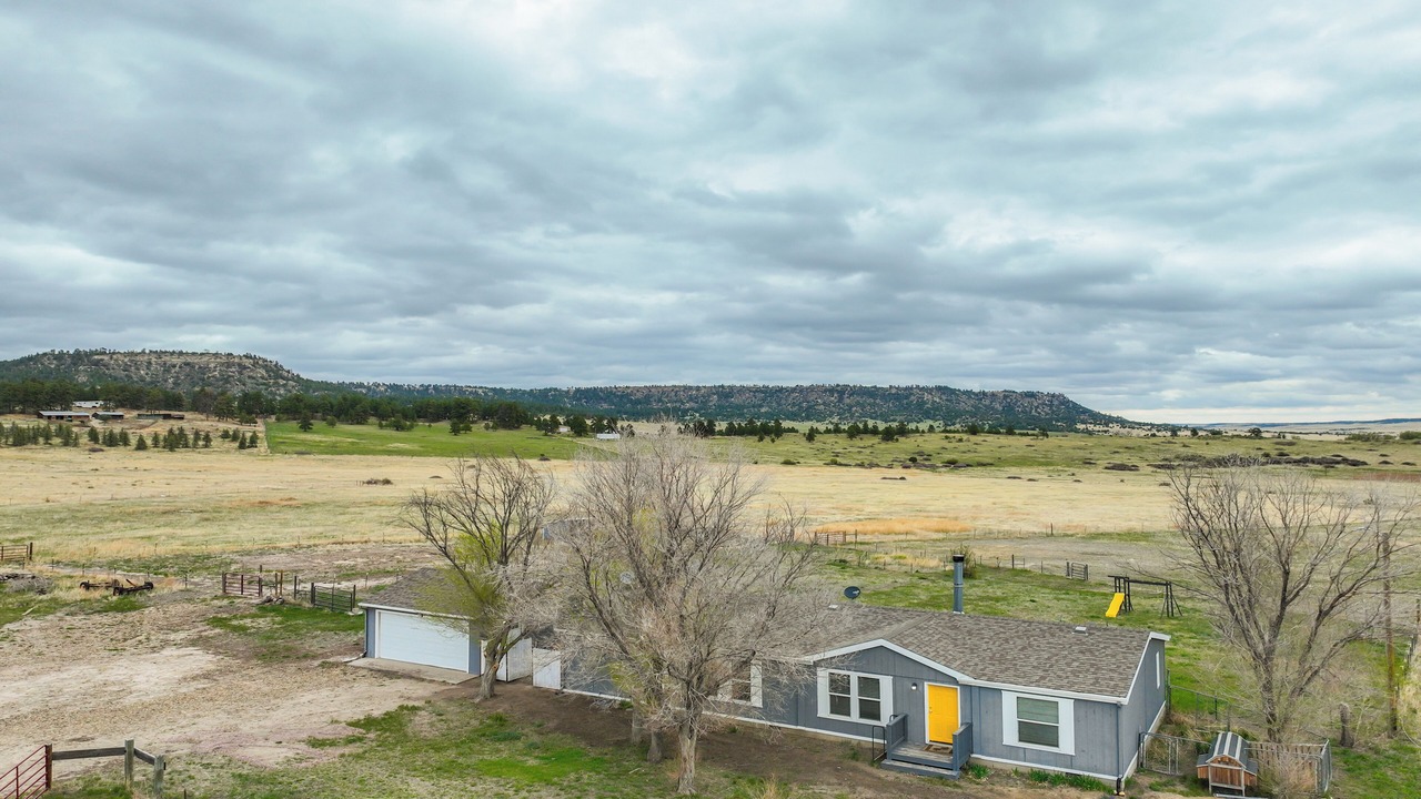 Photo of Outdoor in Peyton