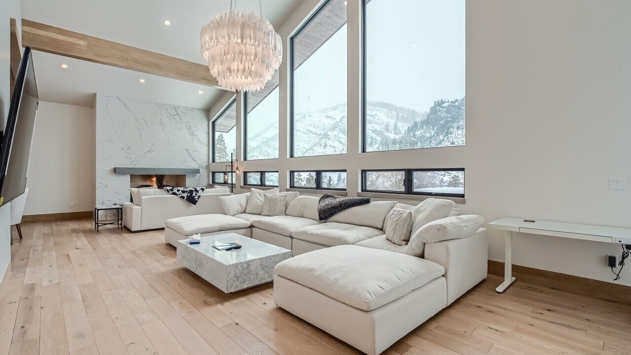 Photo of Livingroom in Intermountain