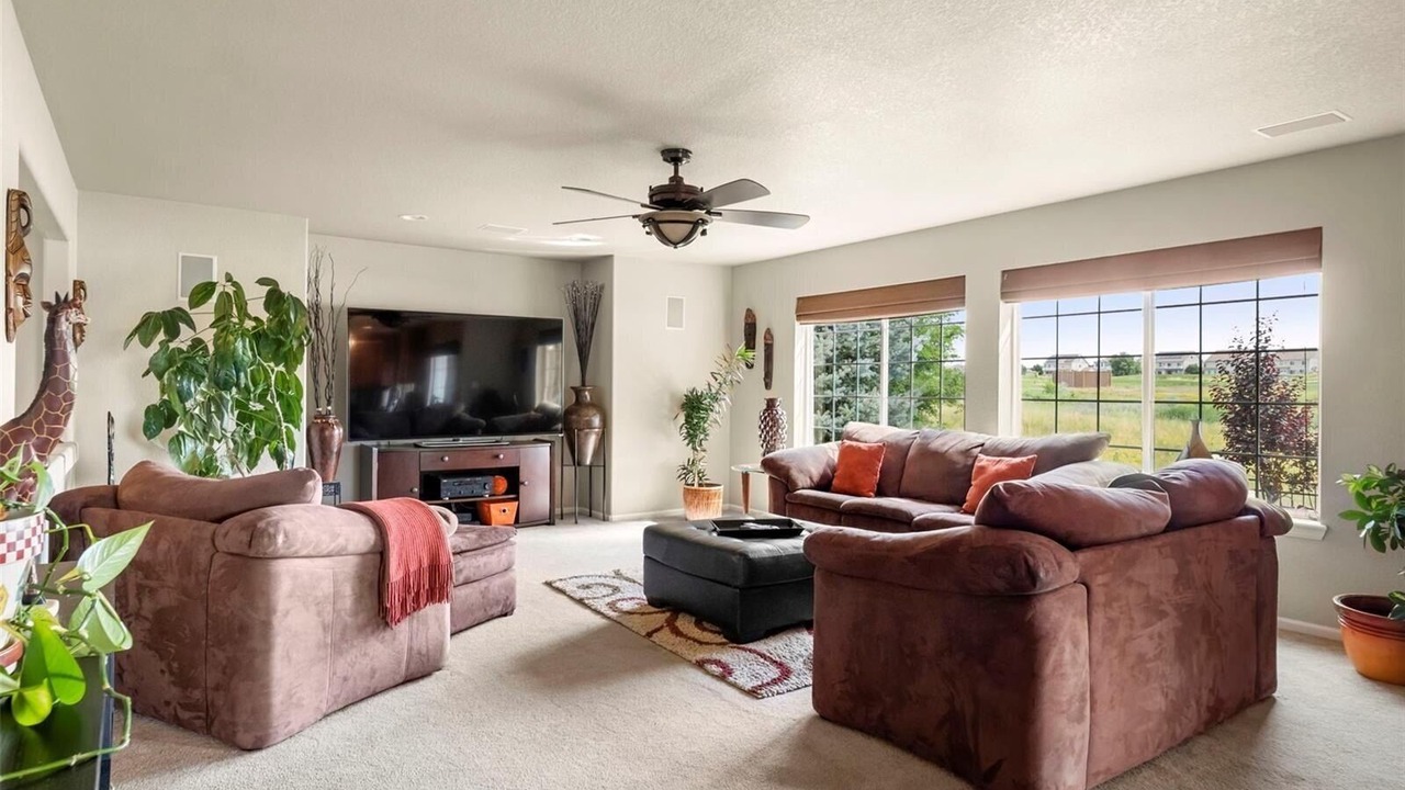 Photo of Livingroom in Green Valley Ranch