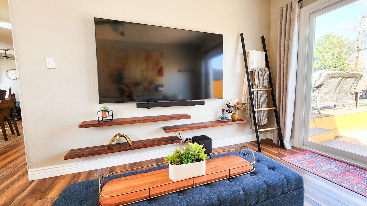 Photo of Livingroom in Englewood