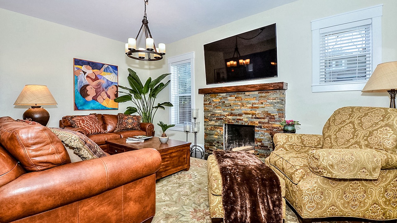 Photo of Livingroom in Old North End