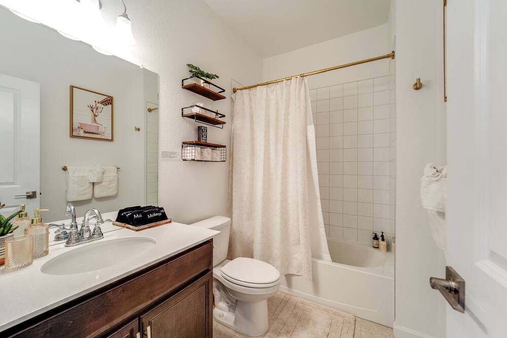 Photo of Bathroom in Longmont