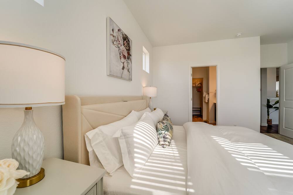 Photo of Bedroom in Longmont