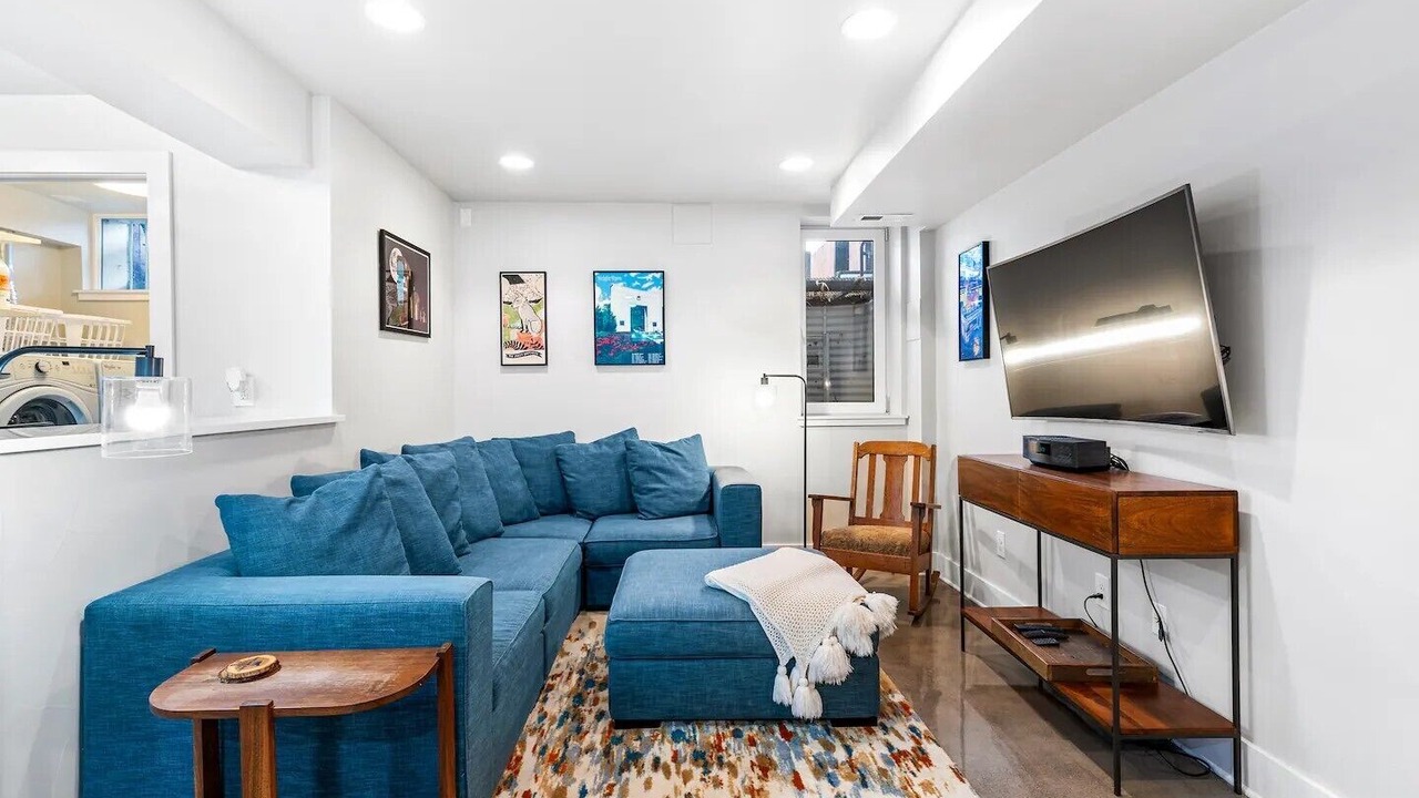 Photo of Livingroom in Capitol Hill