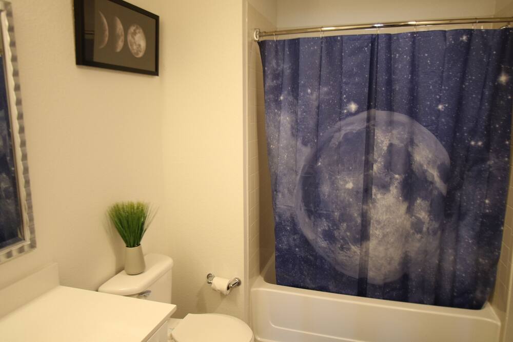 Photo of Bathroom in Baker
