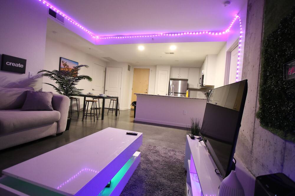 Photo of Livingroom in Baker