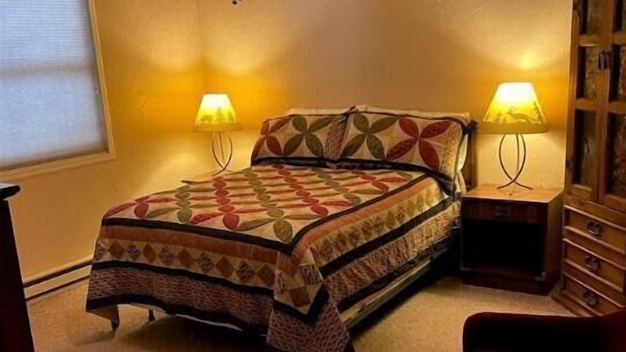 Photo of Bedroom in Collbran