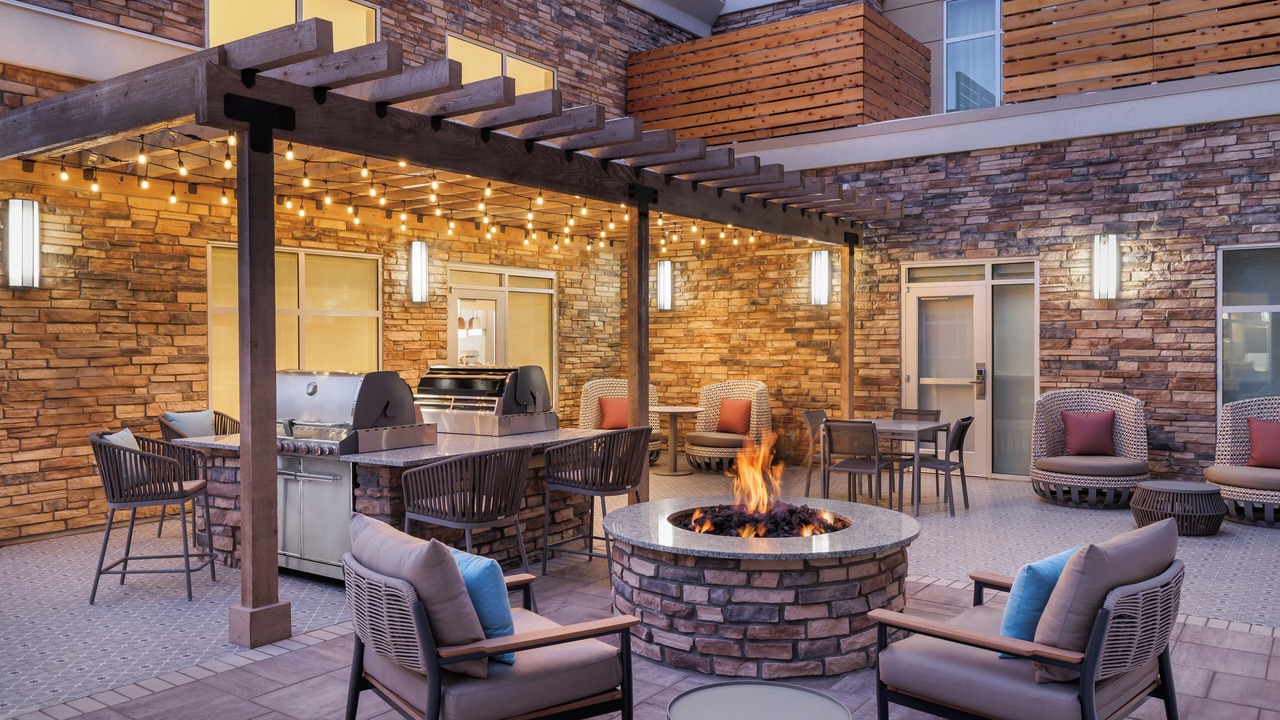 Photo of Outdoor in Thornton