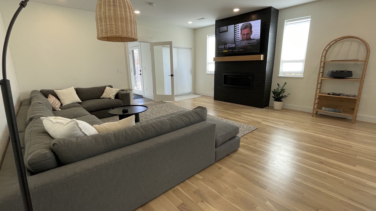 Photo of Livingroom in Sloan Lake