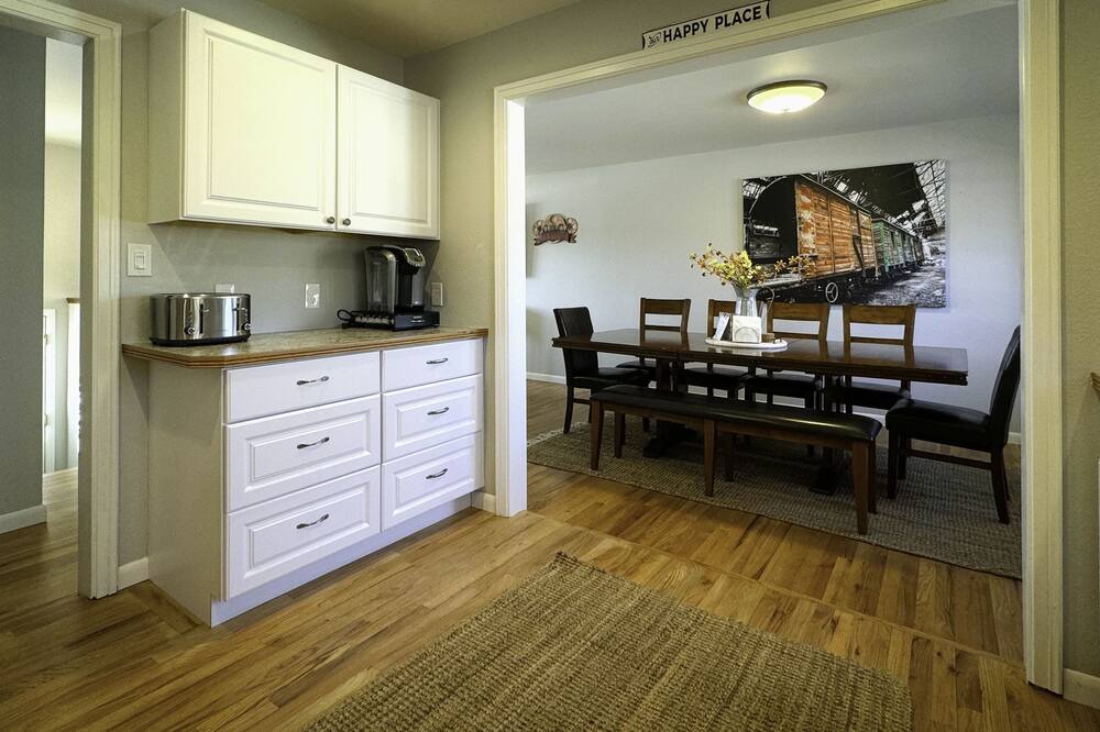 Photo of Kitchen in Security-Widefield