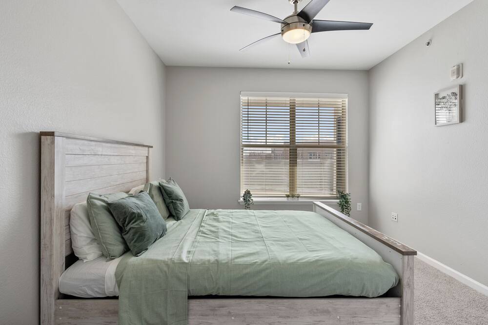 Photo of Bedroom in Englewood