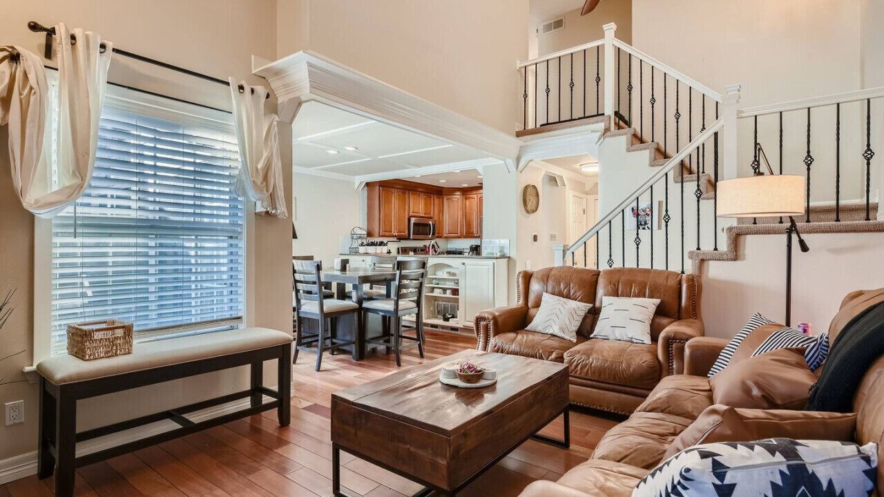 Photo of Livingroom in Littleton