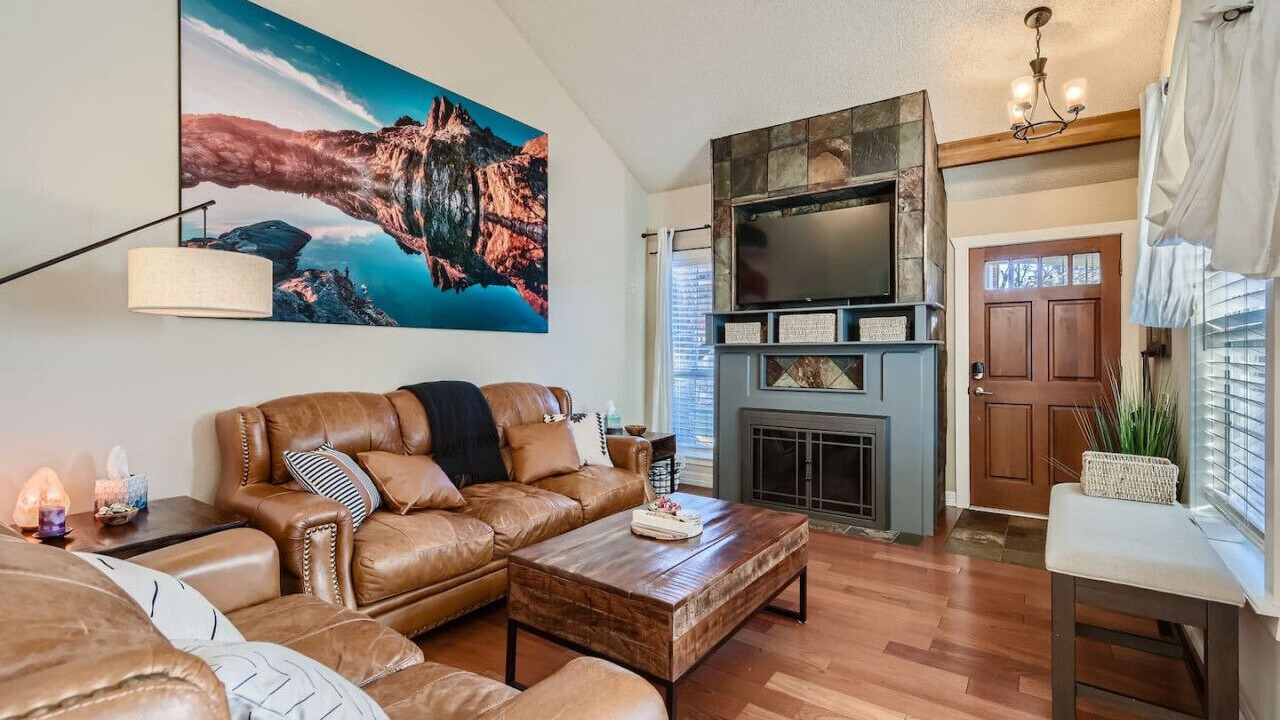 Photo of Livingroom in Littleton
