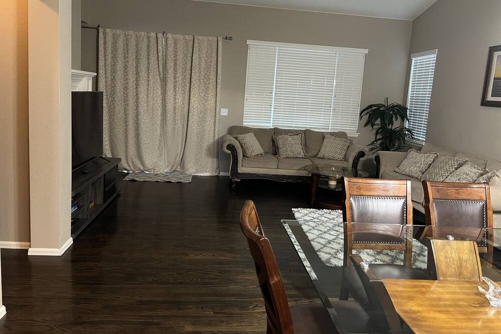 Photo of Livingroom in Brighton