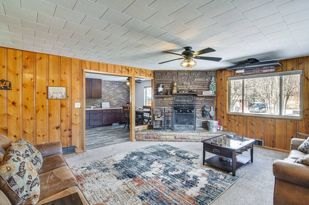 Photo of Bedroom in Pine