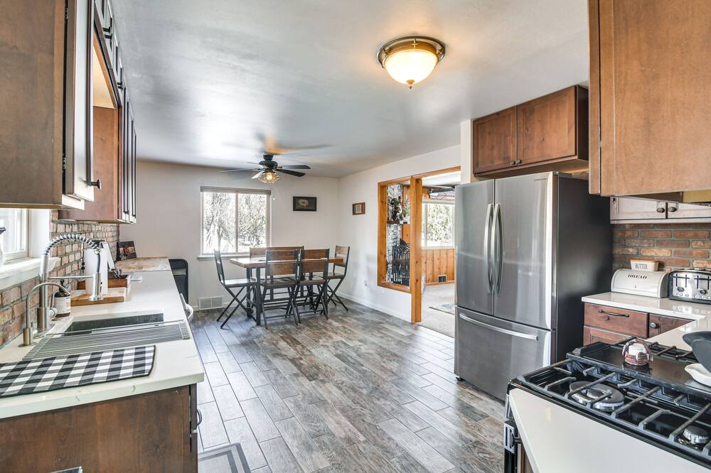 Photo of Kitchen in Pine