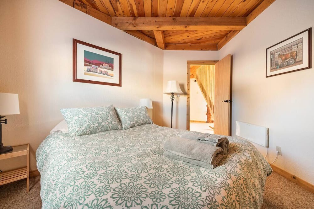 Photo of Bedroom in Westcliffe