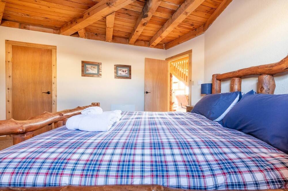 Photo of Bedroom in Westcliffe