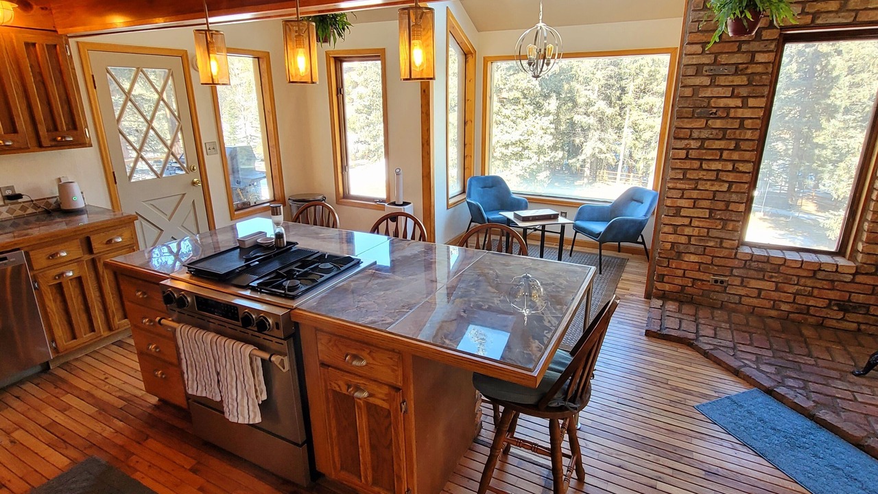 Photo of Kitchen in Pine