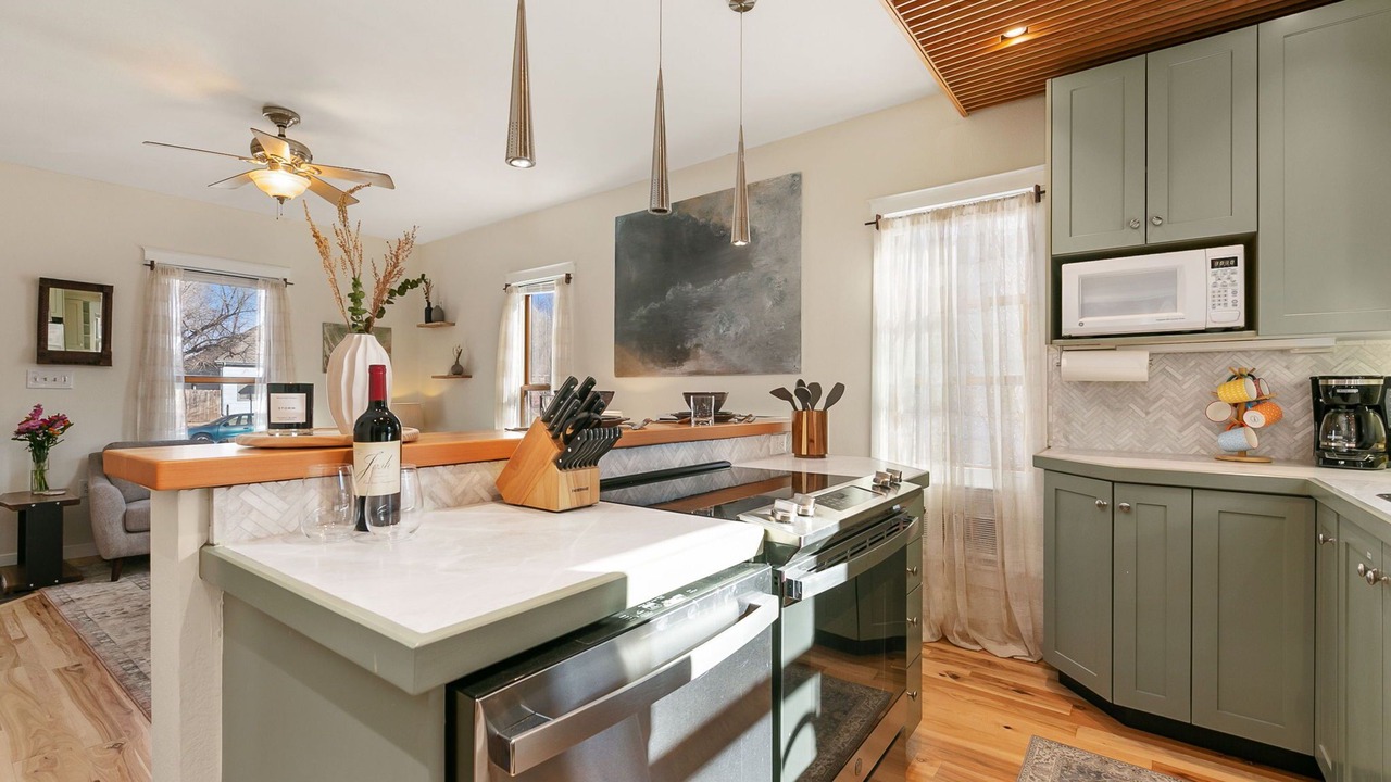 Photo of Kitchen in Martinez Park