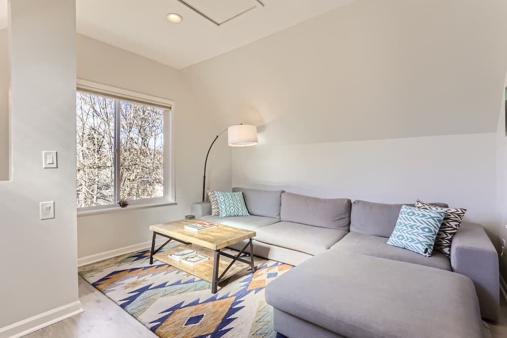Photo of Bedroom in City Park West