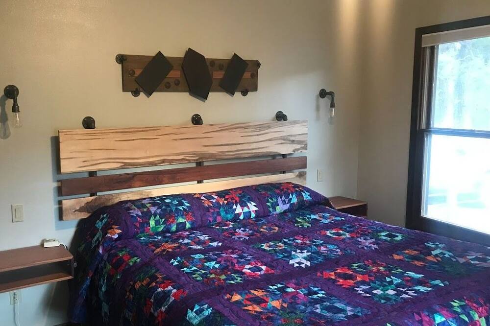 Photo of Bedroom in Beulah