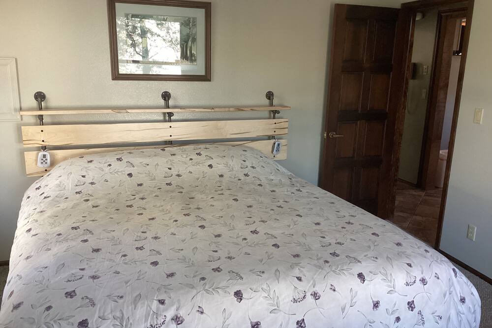 Photo of Bedroom in Beulah