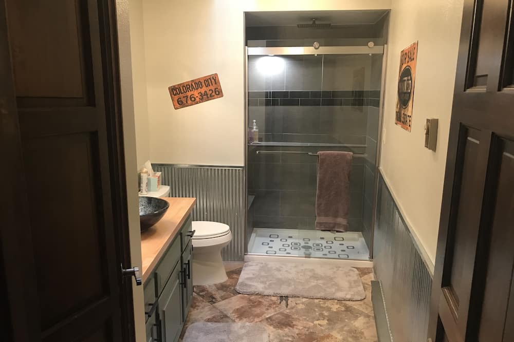 Photo of Bathroom in Beulah