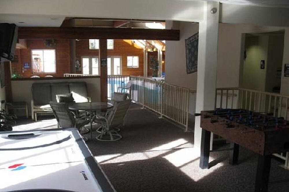 Photo of Bedroom in Summit Cove