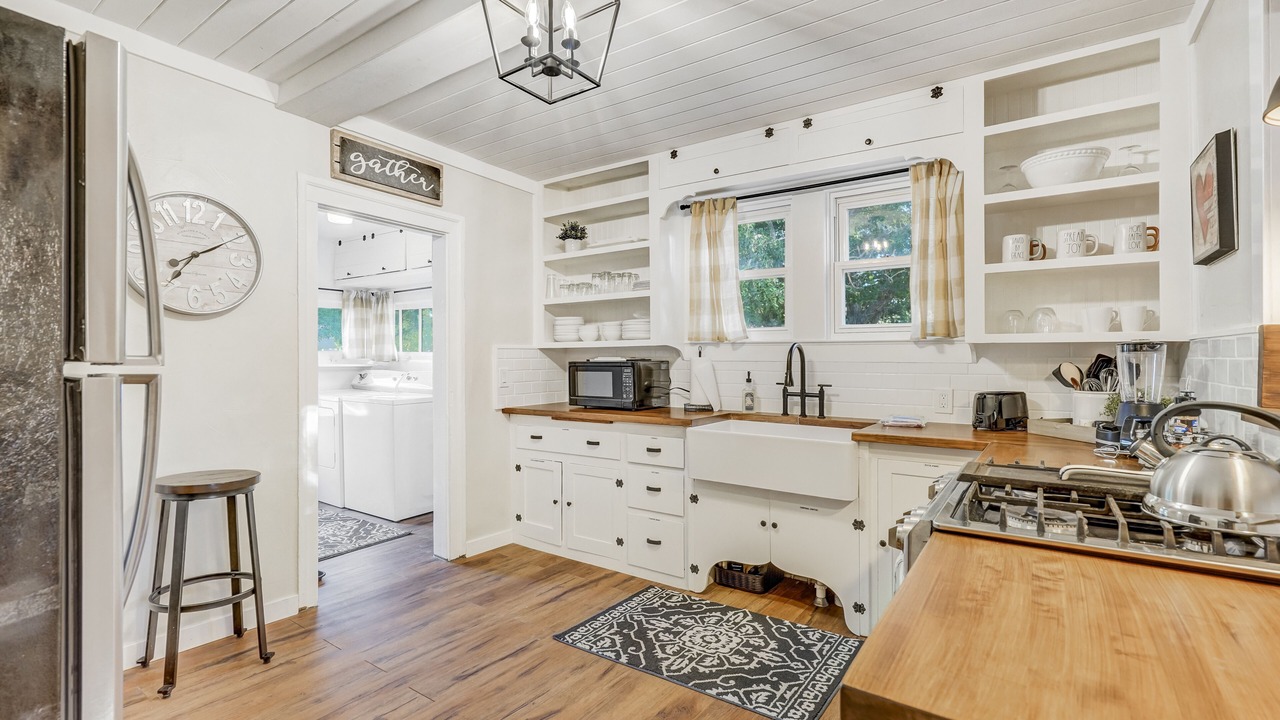 Photo of Kitchen in Monument