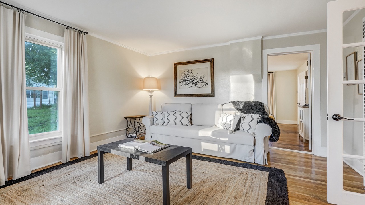 Photo of Livingroom in Monument