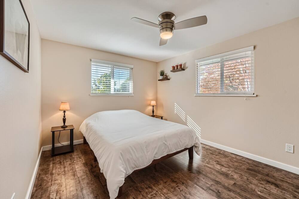 Photo of Bedroom in Lakewood