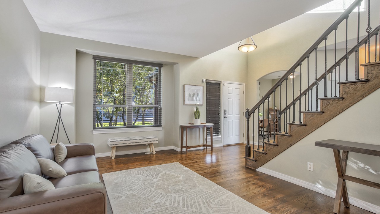 Photo of Livingroom in Southwest Colorado Springs
