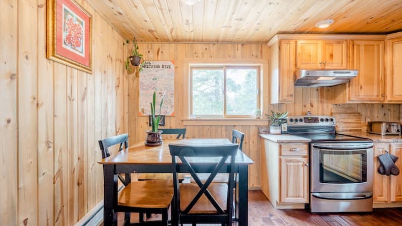 Photo of Kitchen in Coal Creek Canyon