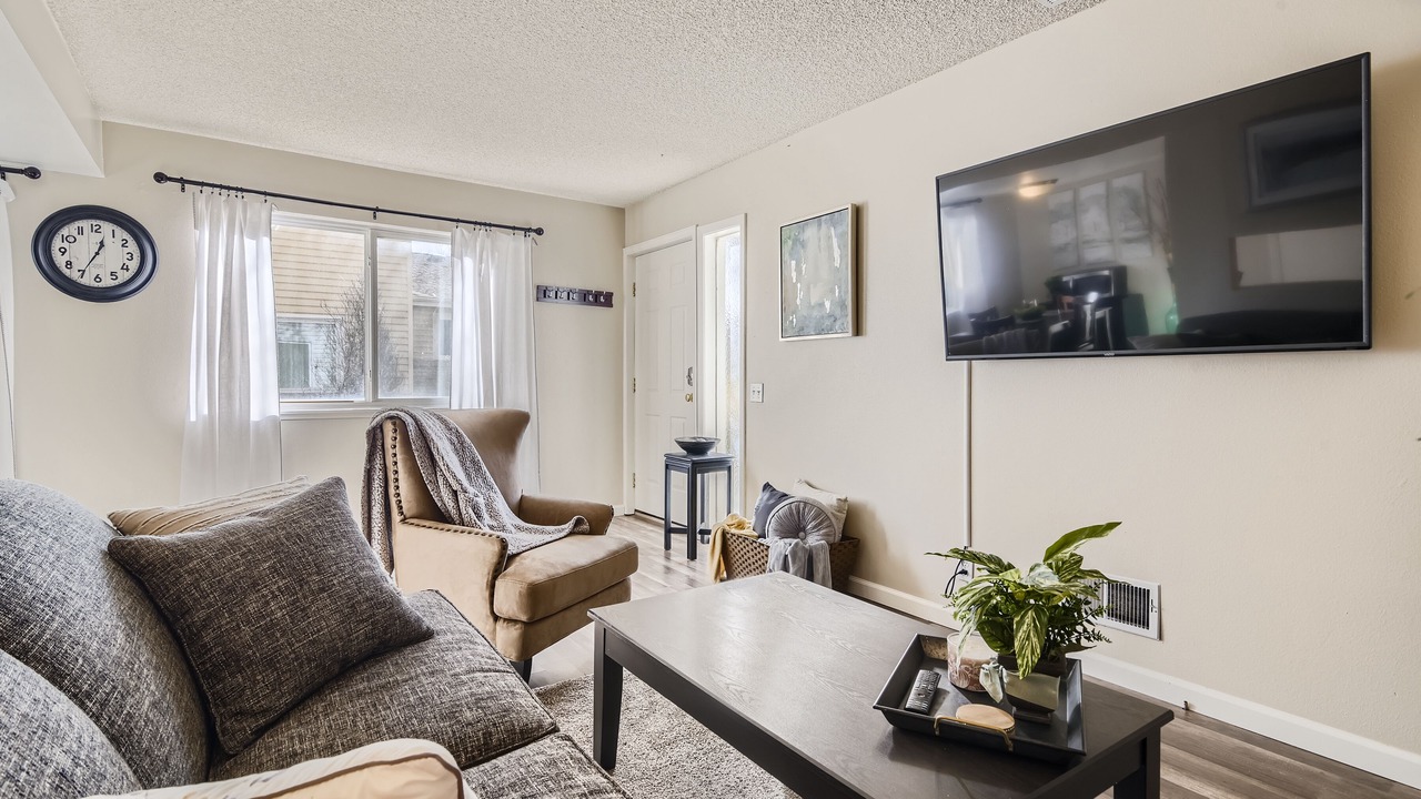Photo of Livingroom in Hampden South