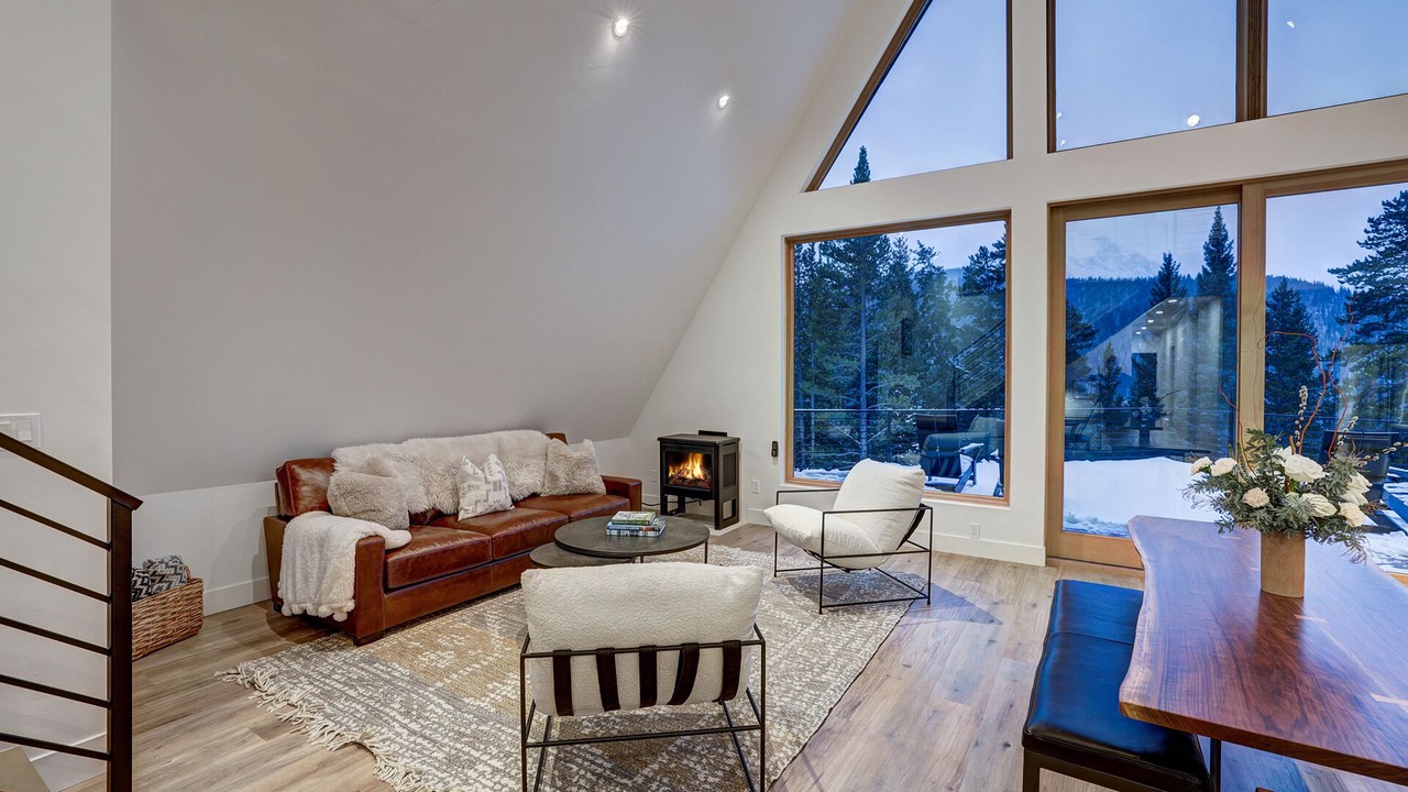 Photo of Livingroom in Blue River