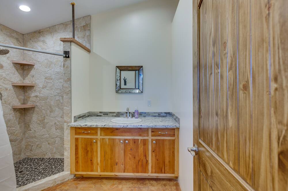 Photo of Bathroom in Antonito