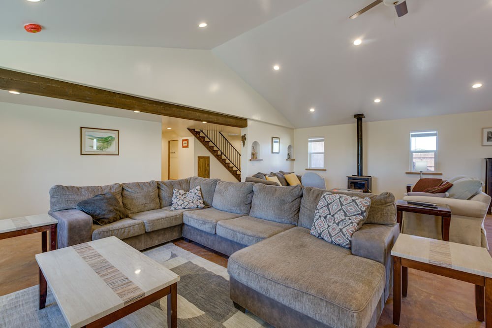 Photo of Livingroom in Antonito