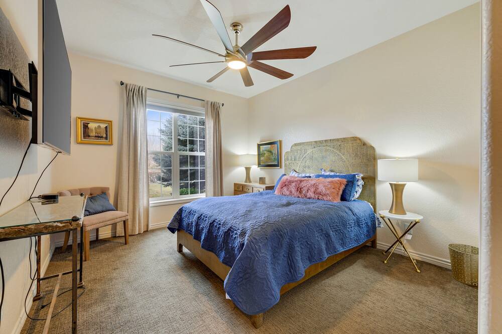 Photo of Bedroom in Redlands
