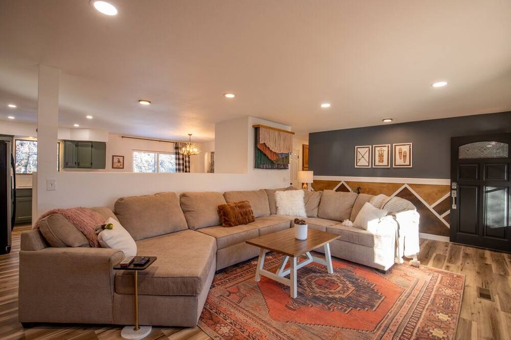 Photo of Livingroom in Durango West