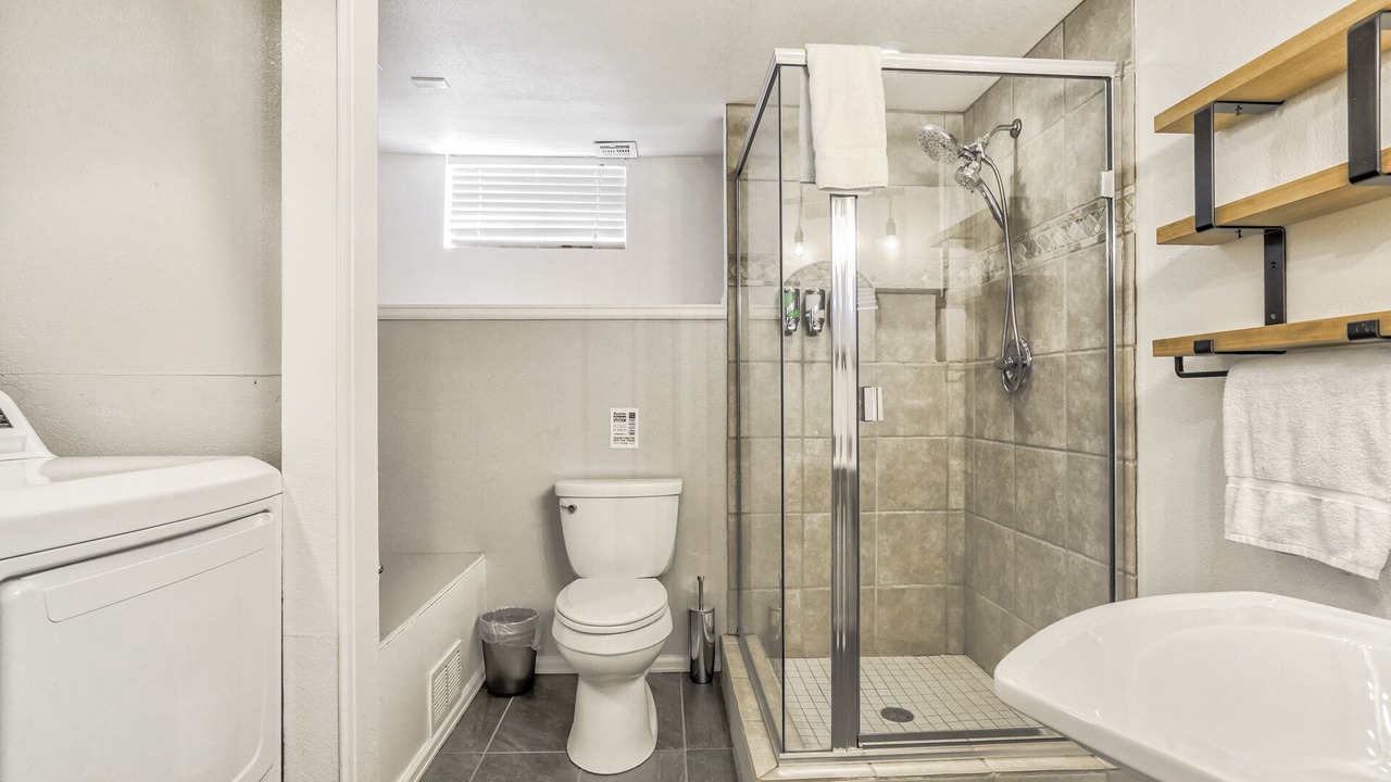 Photo of Bathroom in Old North End