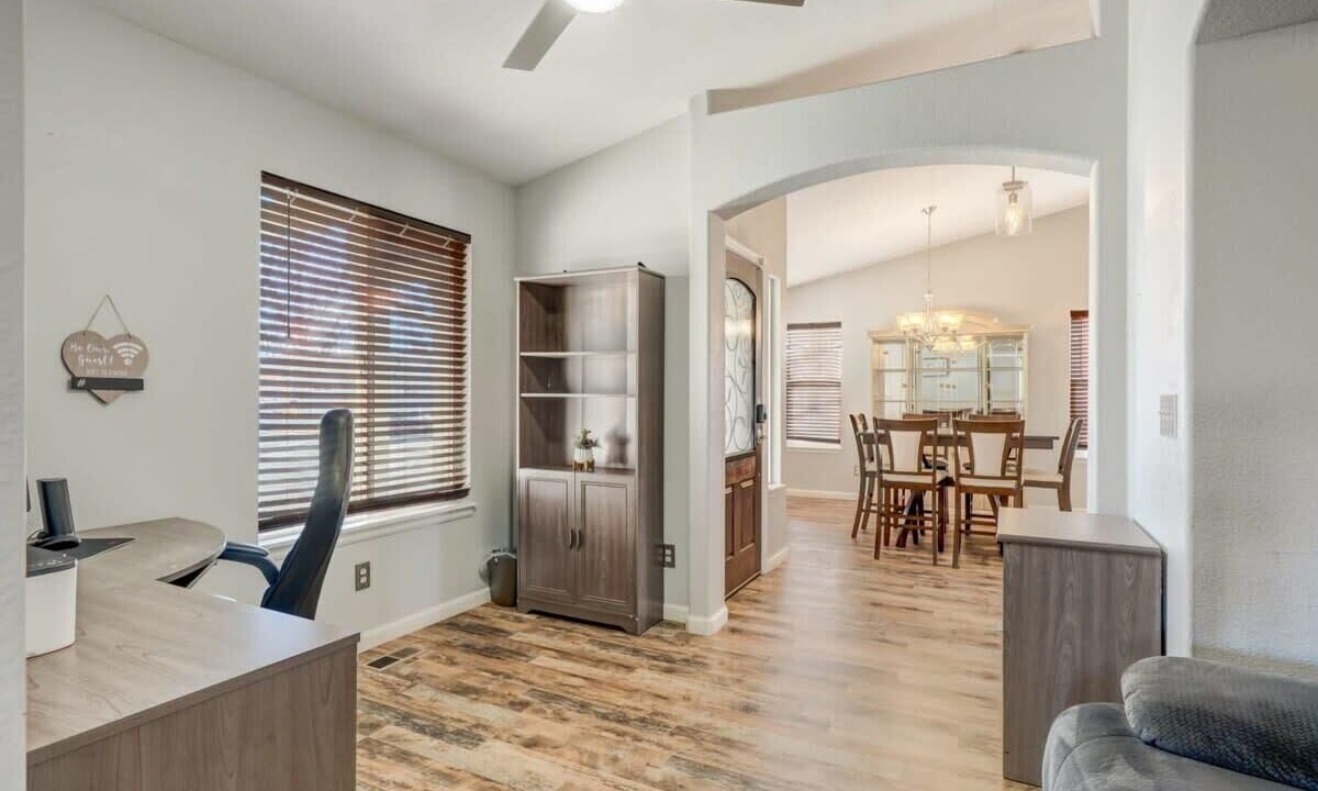 Photo of Livingroom in Southeast Colorado Springs