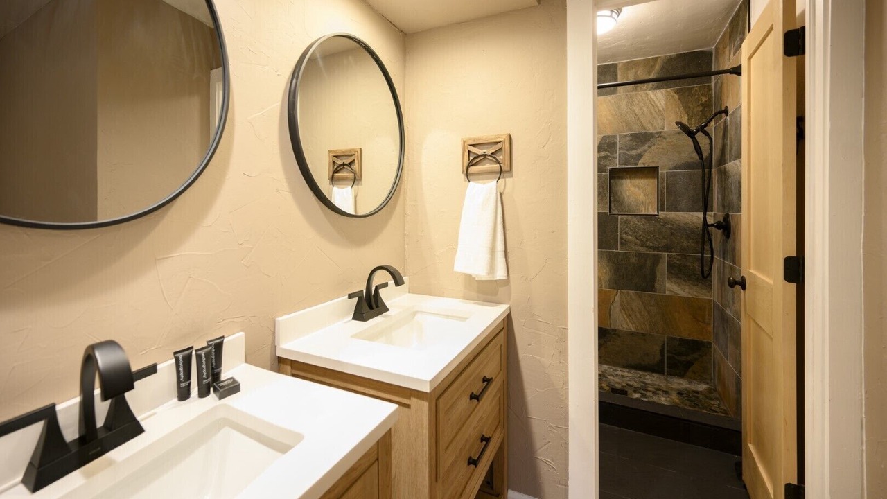 Photo of Bathroom in Crystal Lake
