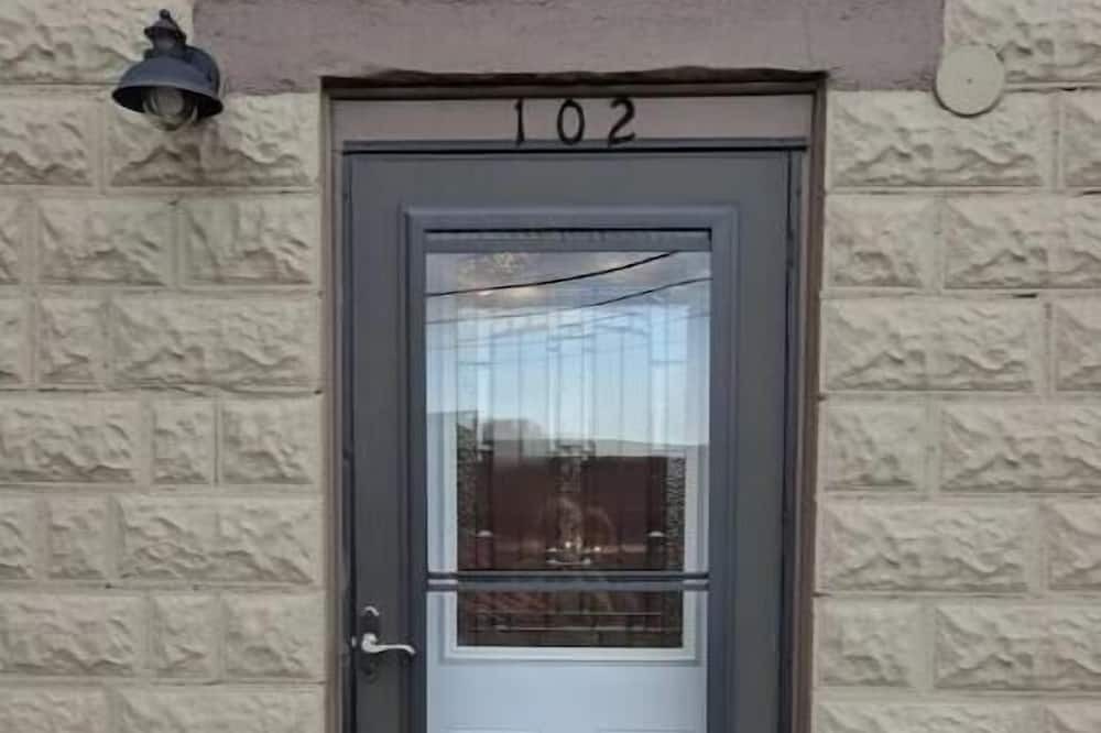 Photo of Outdoor in Golden