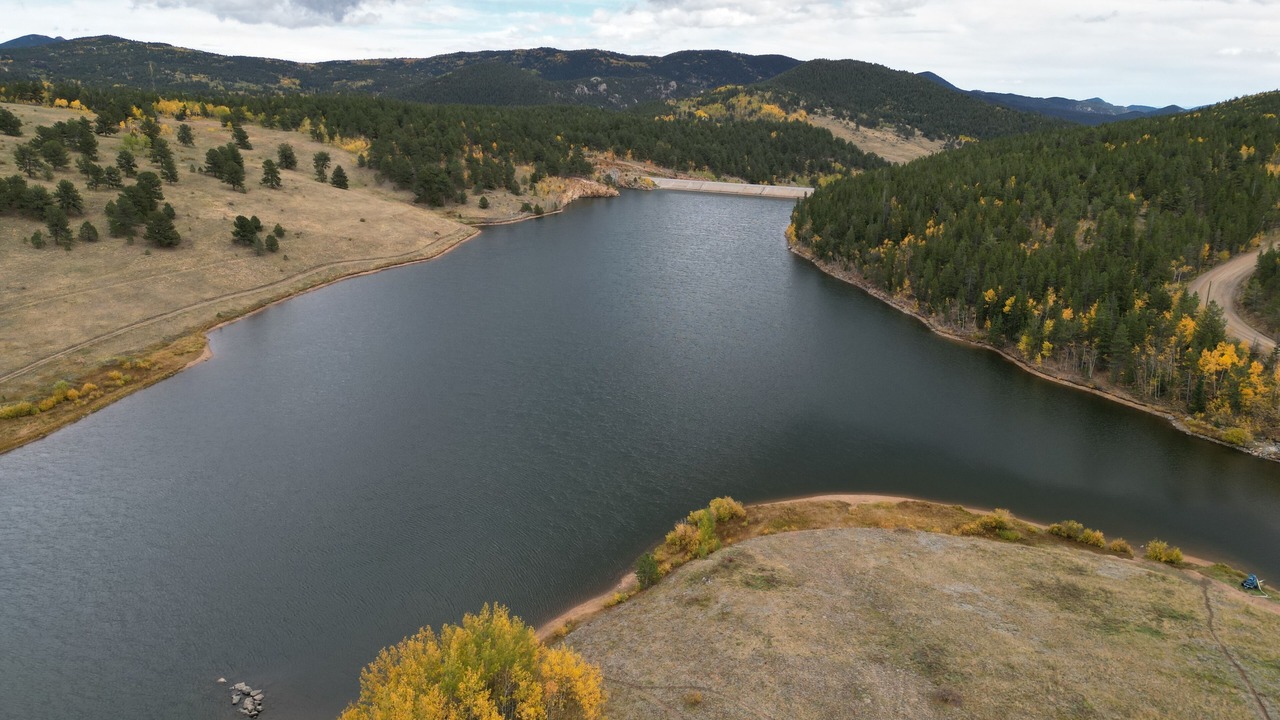 Photo of Outdoor in Black Hawk