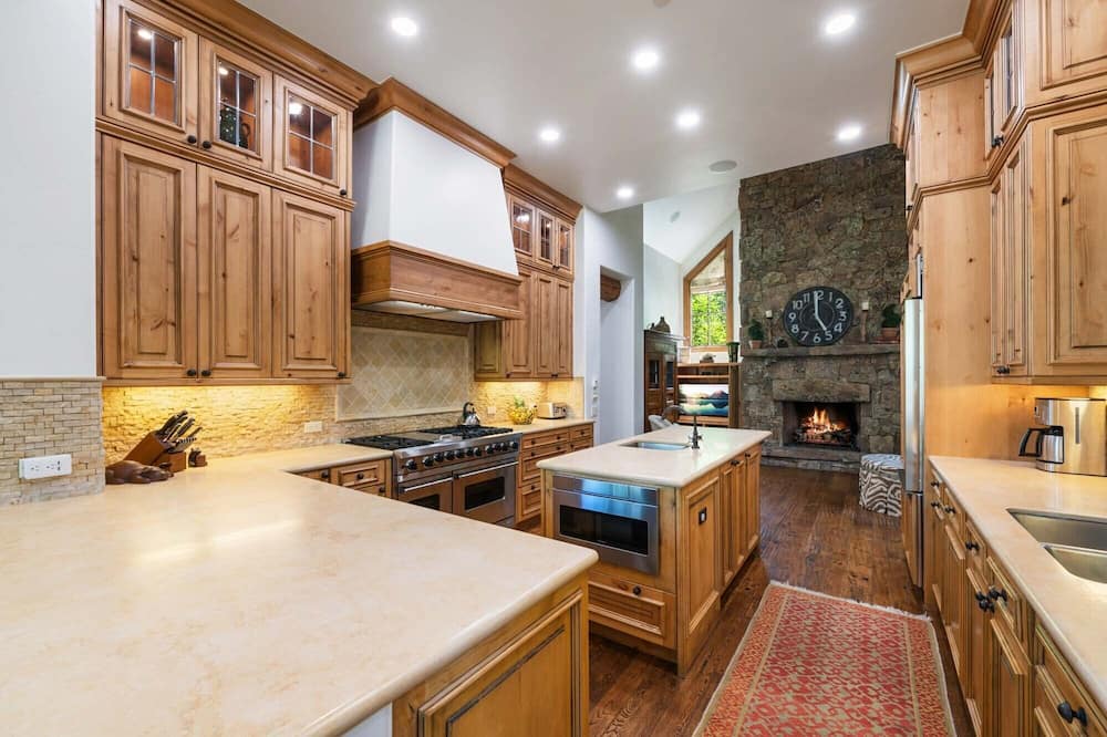 Photo of Kitchen in Edwards