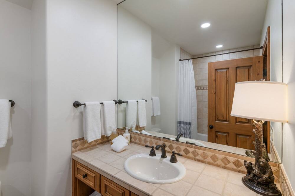 Photo of Bathroom in Edwards