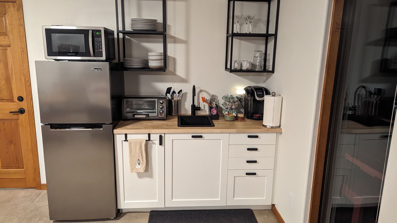 Photo of Kitchen in Evergreen Meadows