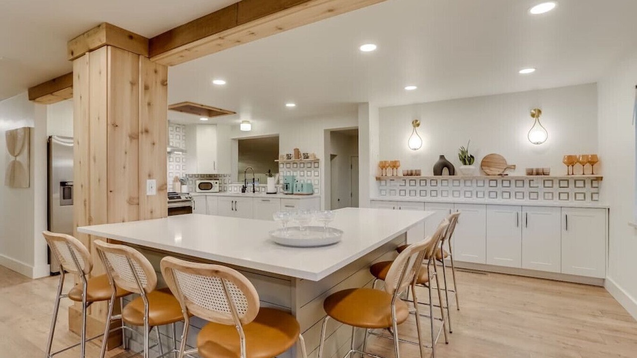 Photo of Kitchen in Barths