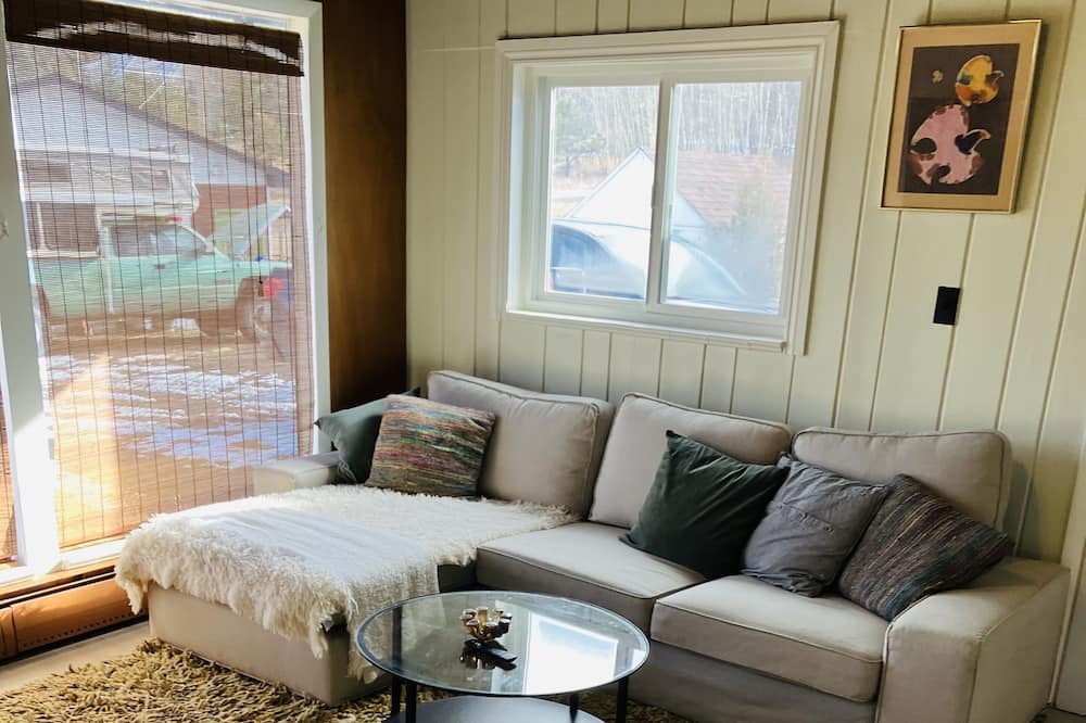Photo of Livingroom in Aspen Park